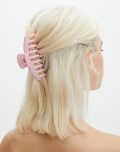 Printed Short Sleeve Top 32 Printed Short Sleeve Top -Style Fashion Fit 90s matte claw clip baby doll front ha46563clp