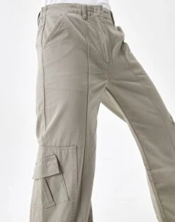 Mid Rise Straight Leg Cotton Cargo Pant -Style Fashion Fit calvin cargo pant its a lil dill imageback pw53226cot
