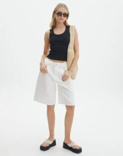 Printed Split Front Open Back Ruched Top -Style Fashion Fit chuck jort milk front sw119083rdnm 1