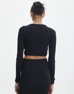 Long Sleeve Ribbed Button Crop Top -Style Fashion Fit co lily ribbed long sleeve top black back tl99529cot