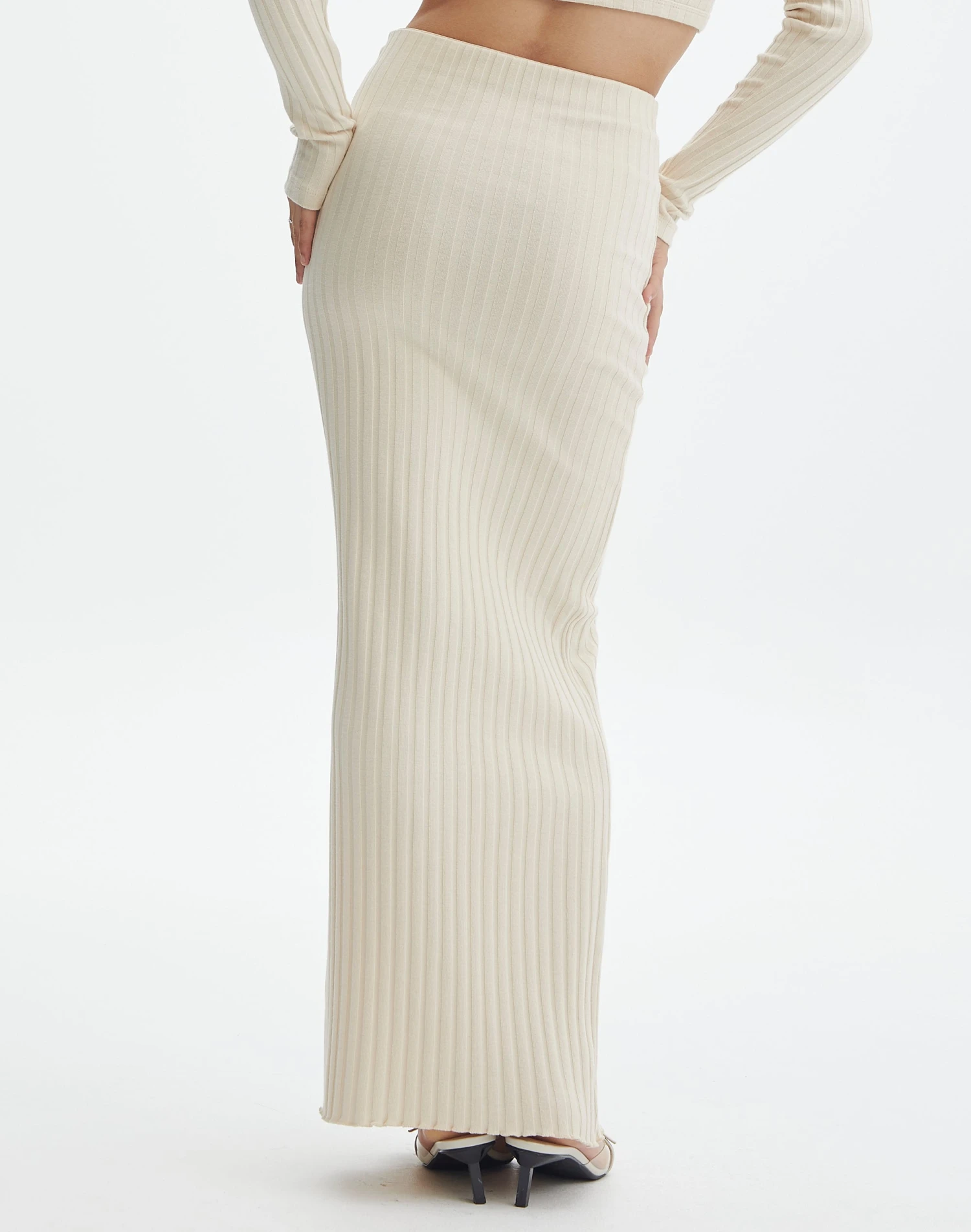 Ribbed Maxi Skirt 5 Ribbed Maxi Skirt - Image 3