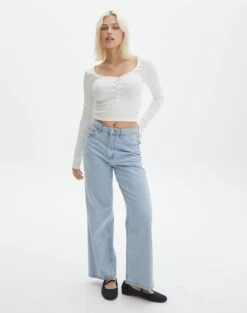 Long Sleeve Button Scoop Neck Top -Style Fashion Fit harrison henley longsleeve milk full tl114637ocot