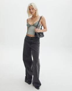 Lace Detail Cropped Cami -Style Fashion Fit jeronimo lace tank lost pearlblack full tv111894lac