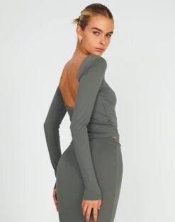 Supersoft Backless Long Sleeve Top -Style Fashion Fit layley longsleeve cypress front tl102955pch