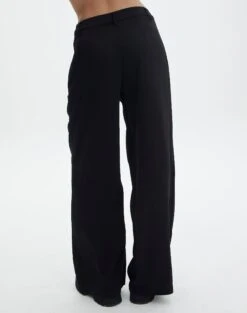 Mid Rise Relaxed Leg Pant -Style Fashion Fit lorence tailored pant black back pw69506pln