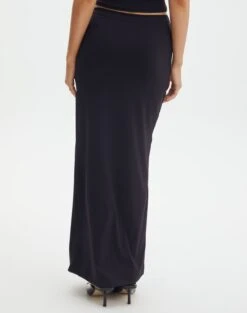Supersoft Slim-Fit Maxi Skirt -Style Fashion Fit meg supersoft maxi skirt black back sl51179pln