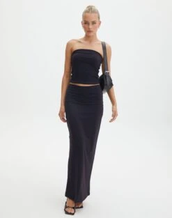 Supersoft High Neck Crop Tank -Style Fashion Fit meg supersoft maxi skirt black front sl51179pln