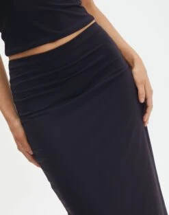 Supersoft Slim-Fit Maxi Skirt -Style Fashion Fit meg supersoft maxi skirt black imageback sl51179pln