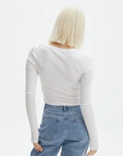 Scoop Neck Long Sleeve Crop Top -Style Fashion Fit mylie wide rib scoop white back tl111290vis