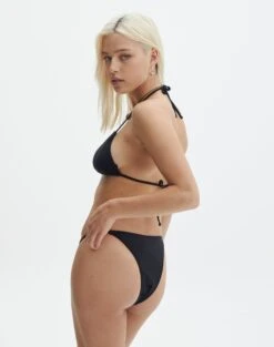 Knot Front Bandeau Bikini Top 40 Knot Front Bandeau Bikini Top -Style Fashion Fit naomi side strap black front ga128386rpln 3