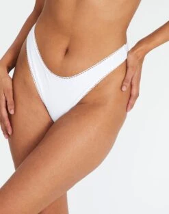 Bandeau Gold Detailed Swim Top -Style Fashion Fit r pimi high waist thong white front ga83647rpln 2