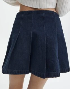 Denim Mini Pleat Buckle Skirt -Style Fashion Fit r polly pleat buckle skirt last rodeo indigo back ss123550rdnm