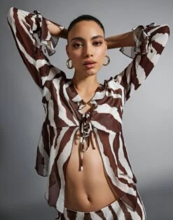 Printed Lace Trim Cami Top -Style Fashion Fit riley ruffle blouse umber zebra front bl64192prt 2