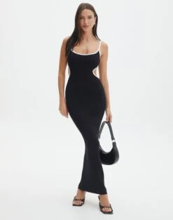 Lace Cupped Fitted Maxi Dress -Style Fashion Fit willa cut out knit midi dress blackwhite front kd135670vis 16